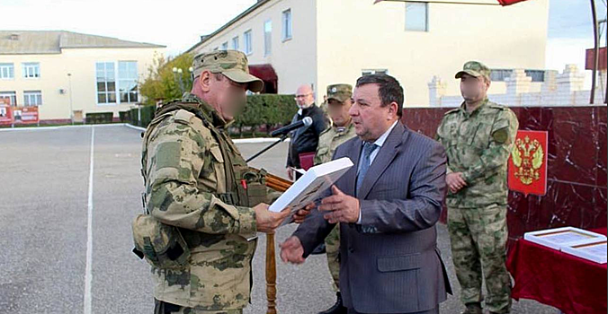 Астраханским бойцам СВО вручили благодарственные письма губернатора