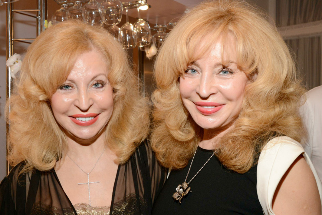 Сестры зайцевы 1990. Сестры зайцевы сейчас 2021. Сестры зайцевы сейчас 2021. Сестры зайцевы певицы. Сколько лет сестрам зайцевым певицам 2023.