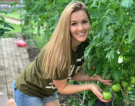 Мария Кожевникова показала свои помидоры