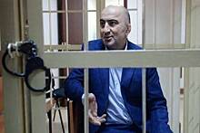 В Тверском районном суде Москвы начинается рассмотрение уголовного дела несостоявшегося руководителя МВД Дагестана