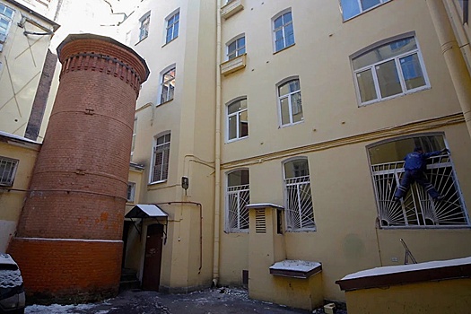 Названы самые необычные памятники в России, рядом с которыми загадывают желания