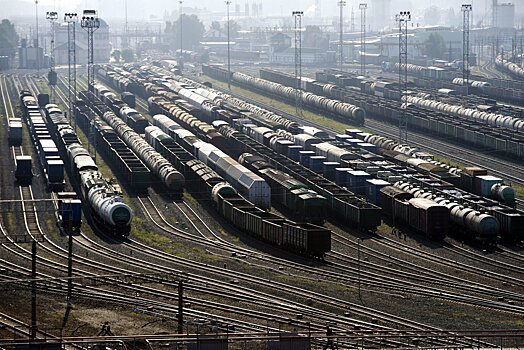 Меньше грузов, больше вагонов: как изменился спрос на железнодорожные грузоперевозки
