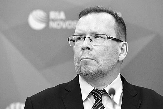 Умер известный российский американист