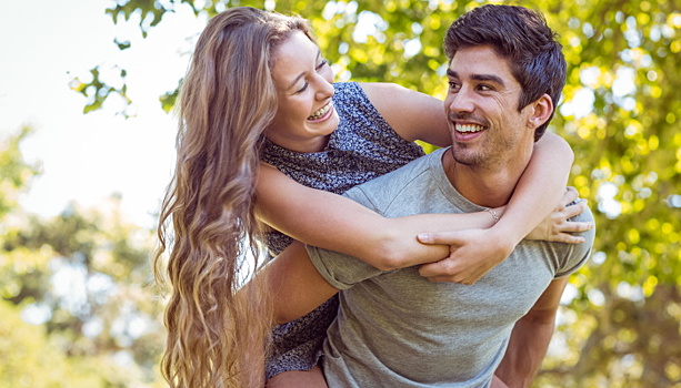 Поднял девушку, и лопнули штаны! Забавная история из жизни