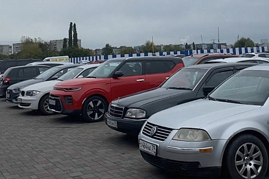 Автомобили с пробегом в России дешевеют