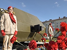 Сибиряки получили символ памяти в броне