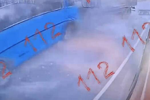 Авария на «трассе смерти» в российском регионе попала на видео