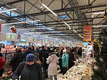 «Люди сошли с ума»: где в Ярославле купить продуты на Новый год без огромных очередей. Хроника