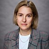 Анна Попова