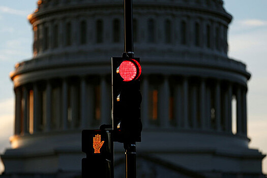 NYT: сенат США проголосует по двум проектам прекращения шатдауна