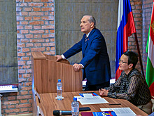 Экс-сенатор намерен создать школу юриста в каждой калужской школе