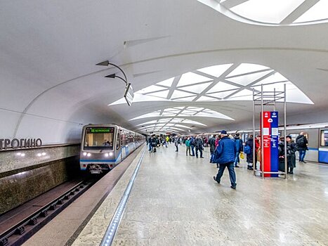 Движение поездов на Арбатско-Покровской линии столичного метро идет по графику – Дептранс