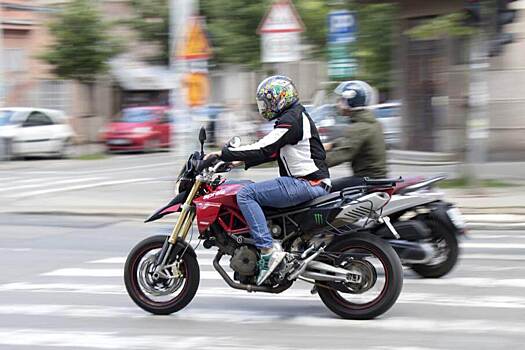 Депутат предложил увеличить штрафы для мотоциклистов за громкий выхлоп