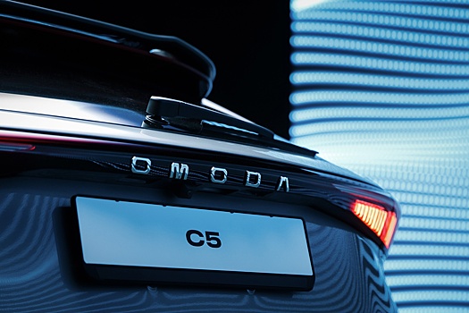 Кроссоверы Omoda C5 и Jetour T2 получили прописку на "Автоторе"