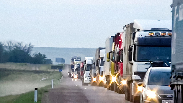 "Автодор" разберется с пробками на М-4 до конца года