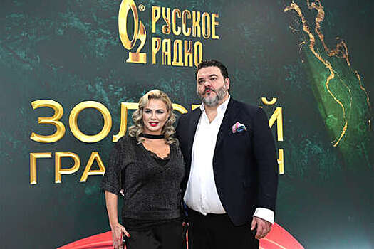 Анна семенович и денис шрейер фото