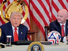 Экс-председатель комитета ФИФА обвинил Инфантино в нарушении нейтралитета за слова о Трампе. Джанни заявил: «Мы все должны поддержать его действия, они выглядят хорошо»