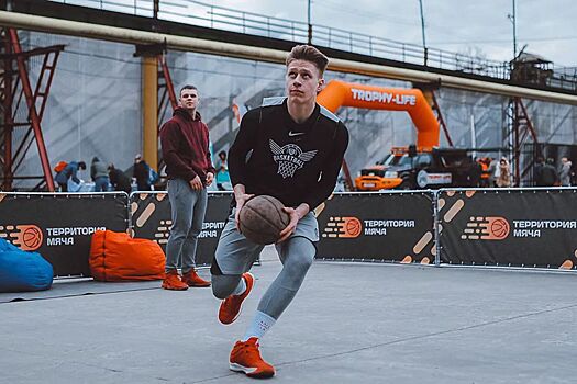 «Такие деньги не получал в нашей стране». Данкер из России — о гонораре за победу в Италии