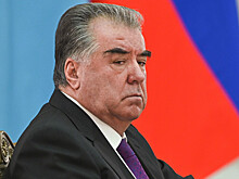 Эмомали Рахмон объявил мораторий на проверки предпринимателей до 2023 года