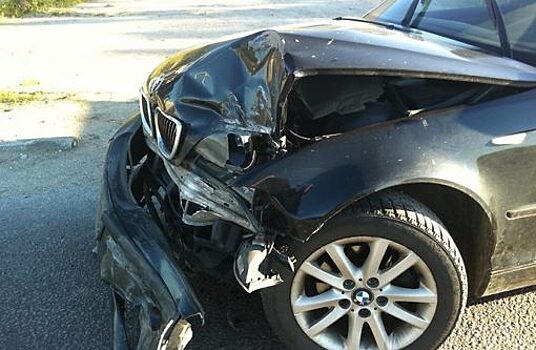 Житель Орла отправится в колонию строгого режима за прыжок на капот чужого авто