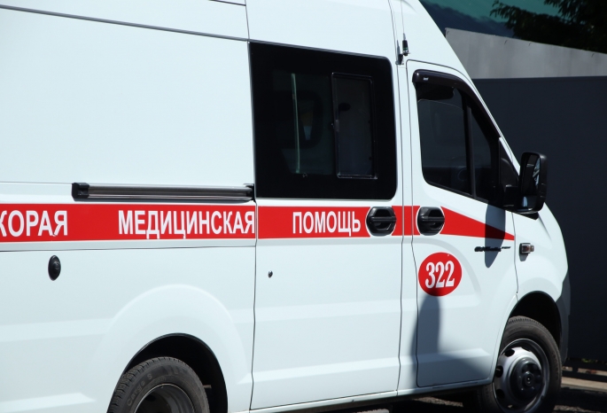 В Омском районе машина улетела в кювет — пострадали два человека