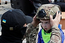 На Украине предложили послать подростков воевать с Россией