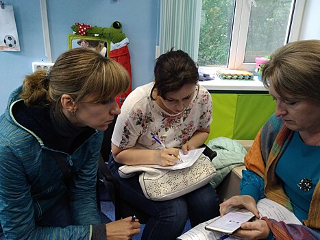 В Москве прошло первое заседание родительского клуба «Школа самопомощи»