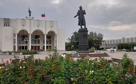 6 июня на Театральной площади пройдет акция «Курск читает Пушкина»