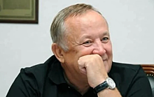 Первый губернатор Саратовской области Дмитрий Аяцков отмечает день рождения
