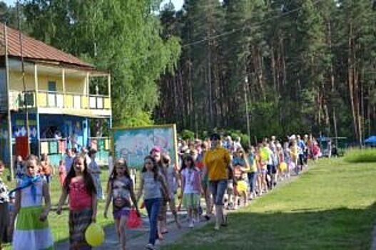 В Кемеровской администрации обсудили детский летний отдых