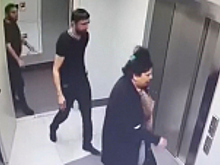 Сотрудники полиции задержали в Москве псевдоцелительницу и ее предполагаемых сообщников