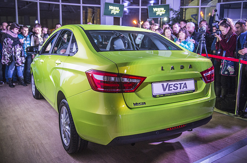 Как сообщалось ранее, Lada Vesta должна стать «самым оснащенным автомобилем в своем сегменте уже в базовой версии»