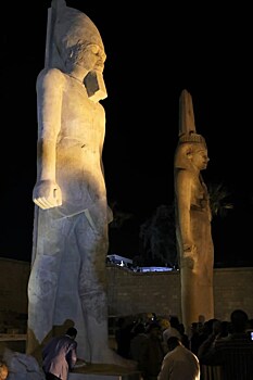 Египетские археологи восстановили по частям гигантского Рамзеса II