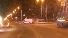Спешили на ножевое ранение: ДТП со скорой в Тюмени попало на видео