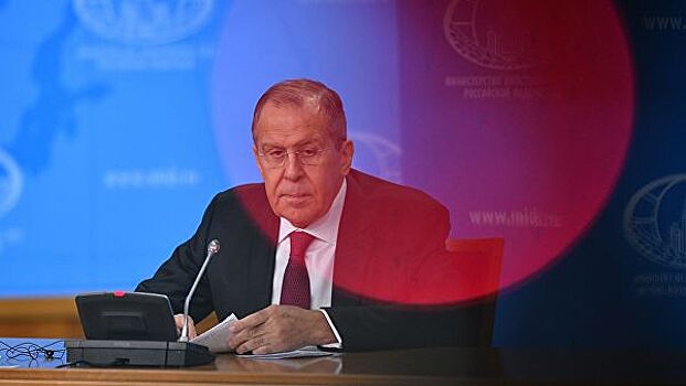 Лавров заявил о непозволительном обращении с Россией