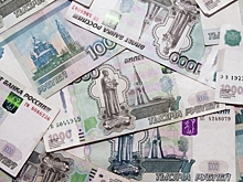 В ЦБ анонсировали появление герба РФ на российских банкнотах