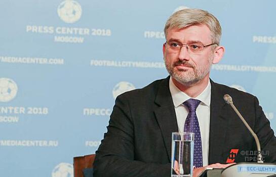 Минтранс хочет ужесточить наказание за парковку с нечитаемыми знаками