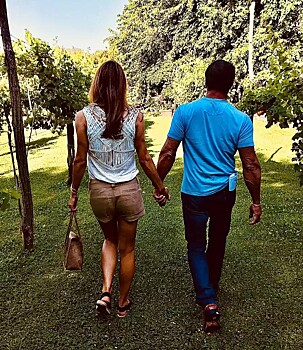 Снова вместе: Сильвестр Сталлоне публикует фото с женой, хотя собирался разводиться