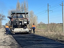 В Аксайском районе начался ремонт подъездной дороги к хутору Краснодворску