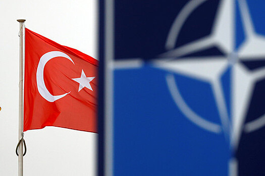 Историк заявил, что Турции пора выходить из НАТО