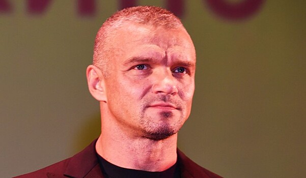 Жена понимает: Епифанцеву предсказали новый роман