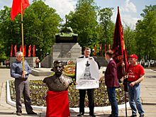 В Орле прошел пикет в защиту Сталина
