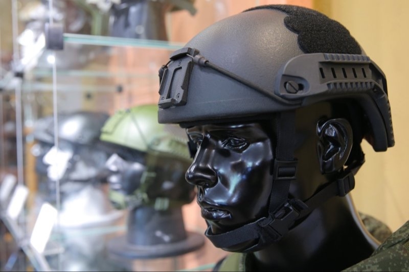 В Московской области станут производить больше бронежилетов и защитных шлемов