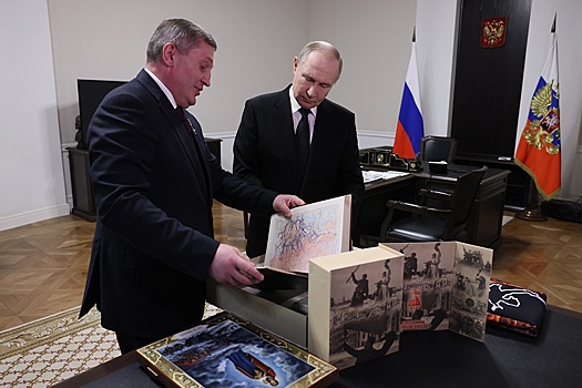Путин поддержал просьбу переименовать аэропорт Волгограда в "Сталинград"