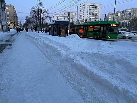 Челябинский миндортранс подтвердил проблемы из-за снегопадов в областном центре