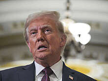 CNN: Трамп пытается сменить руководство управления нацархивами США