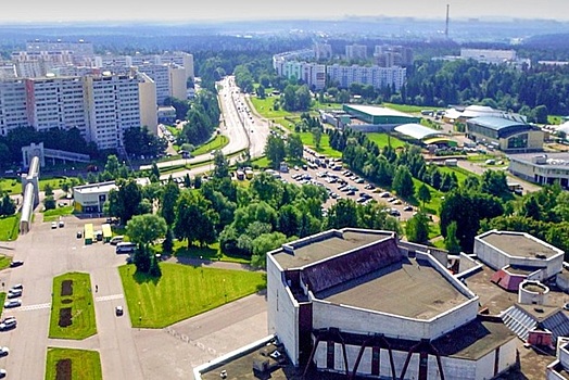 В Савелках появилась общедоступная парковка на 276 машино-мест