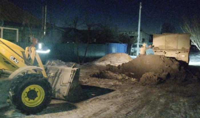 Во Фролово Волгоградской области после аварии на трубопроводе в дома вернулась вода