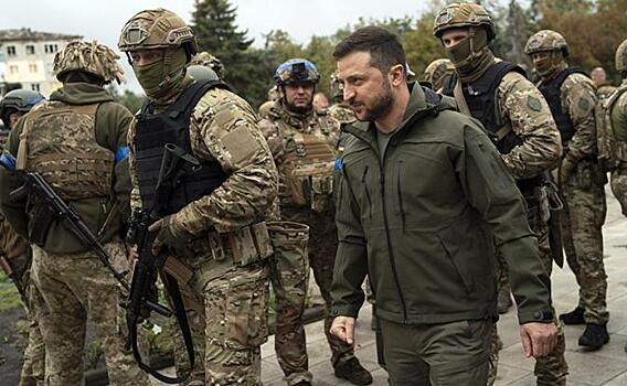Запад помогает Украине, подбрасывая причины для отсрочки «контрнаступа»