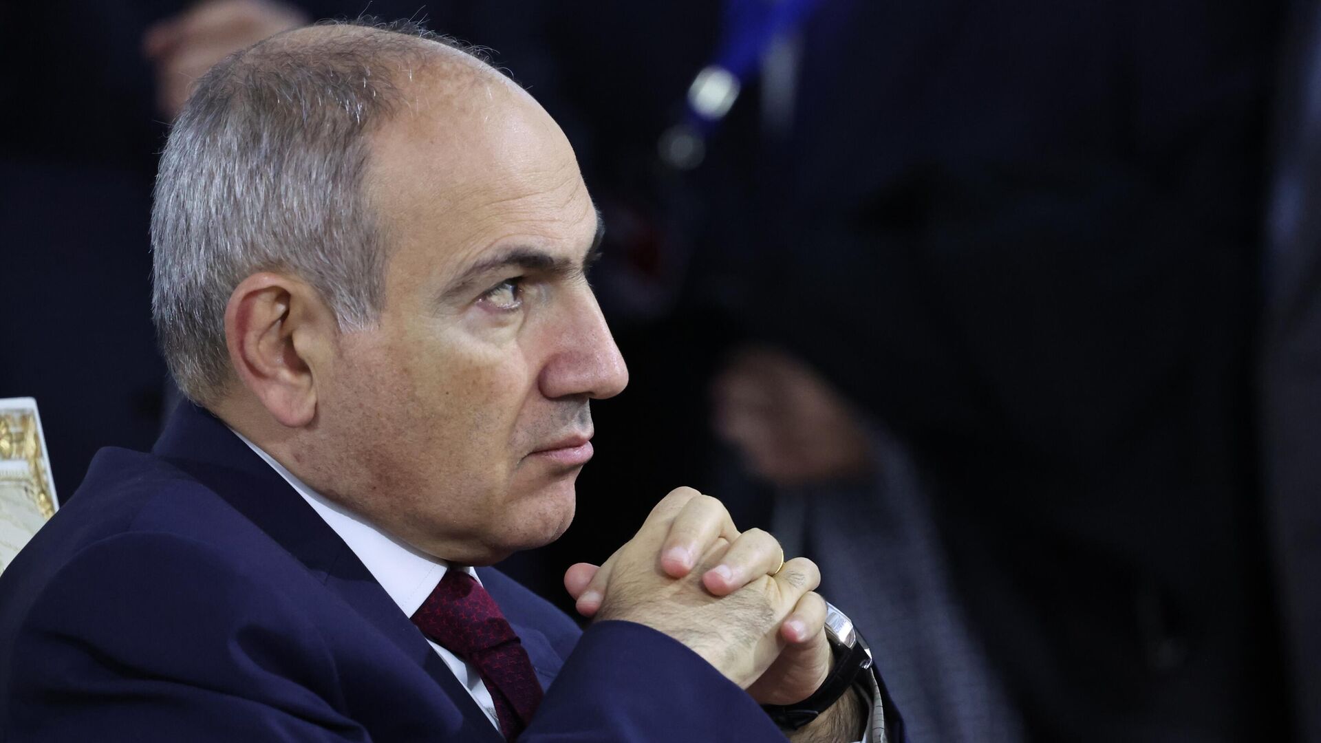 Пашинян собирался в Россию